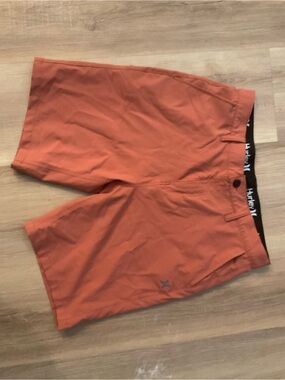 Hurley Men's Orange Flat-Front Casual Shorts with Logo Waistband